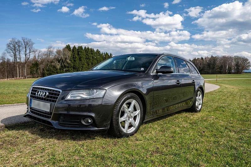 Gebraucht Audi A4 Ambition 143 PS (105 kW) 2010 Schwarz Kombi