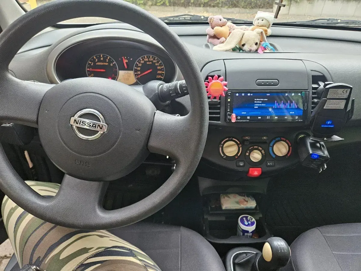 Gebraucht Nissan Micra 65 PS (47 kW) 2006 Silber Kleinwagen
