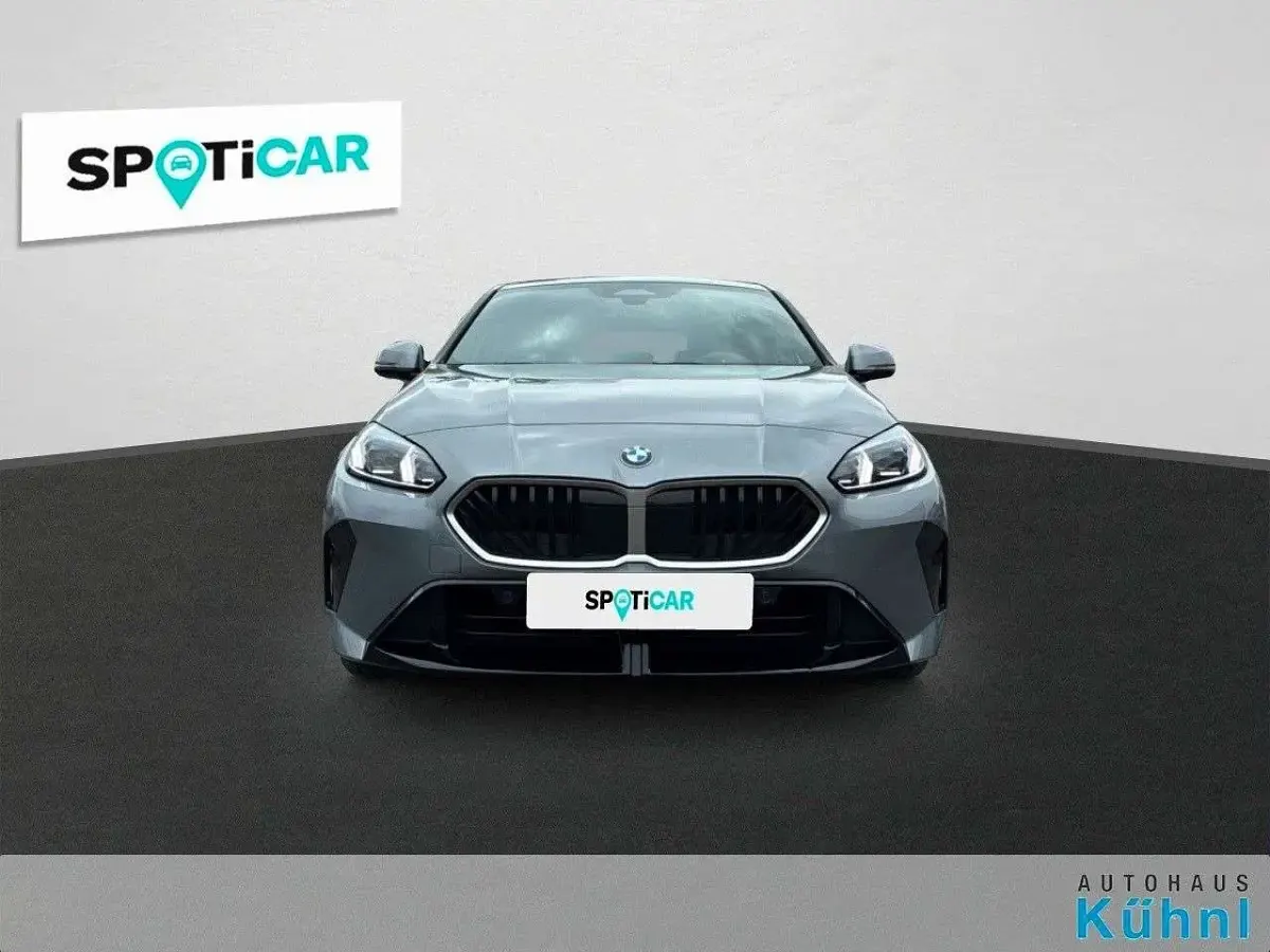Gebraucht BMW 120 M Sport 163 PS (119 kW) 2025 Grau Kleinwagen