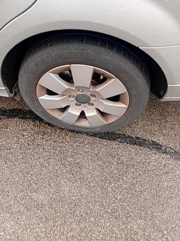 Gebraucht Mercedes 180 153 PS (112 kW) 2007 Silber Limousine