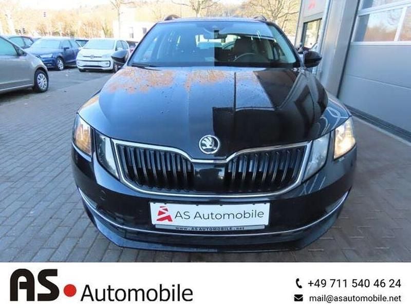 Gebraucht Skoda Octavia Style 150 PS (110 kW) 2020 Schwarzmagic perleffekt Kombi