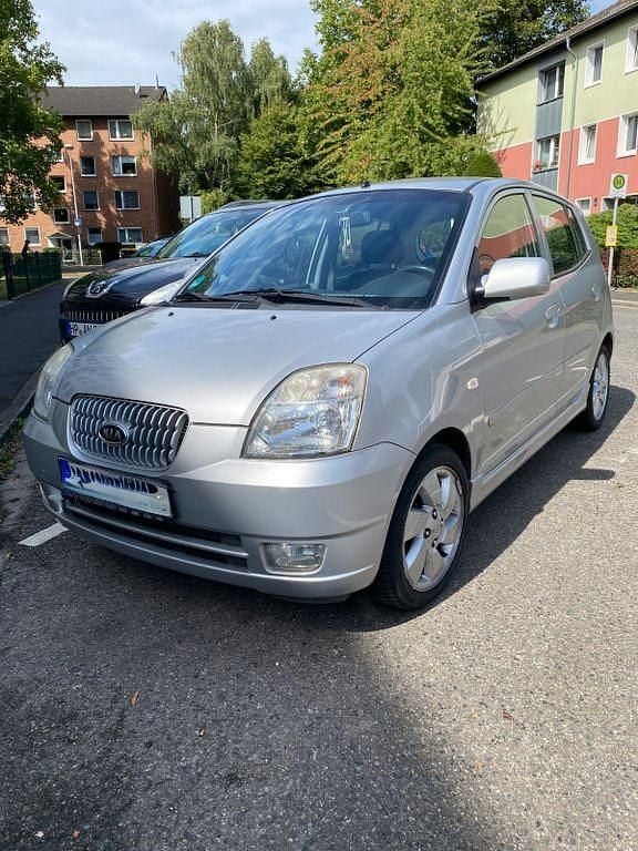 Gebraucht Kia Picanto 65 PS (47 kW) 2007 Silber Kleinwagen