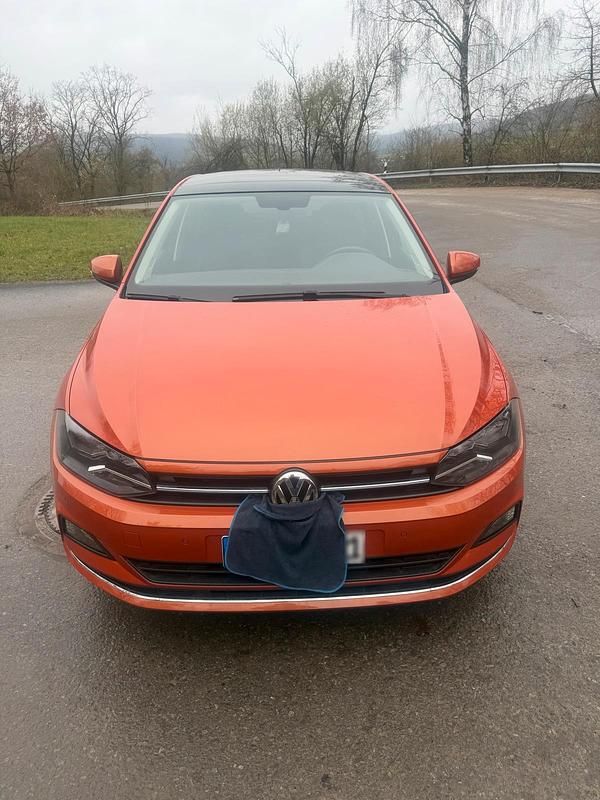 Gebraucht VW Polo Highline 95 PS (69 kW) 2018 Orange Kleinwagen