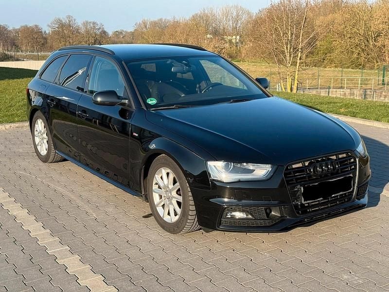 Gebraucht Audi A4 S-Line 190 PS (139 kW) 2015 Schwarz Kombi