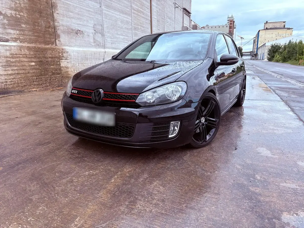 Gebraucht VW Golf VI GTI 260 PS (191 kW) 2009 Schwarz Kleinwagen