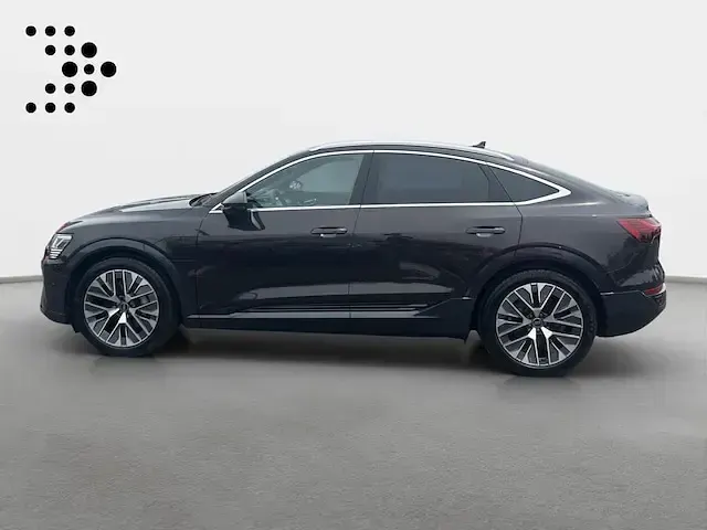 Gebraucht Audi Q8 Sportback e-tron Advanced Plus 300 kW (408 PS) 2024 Madeirabraun metallic SUV