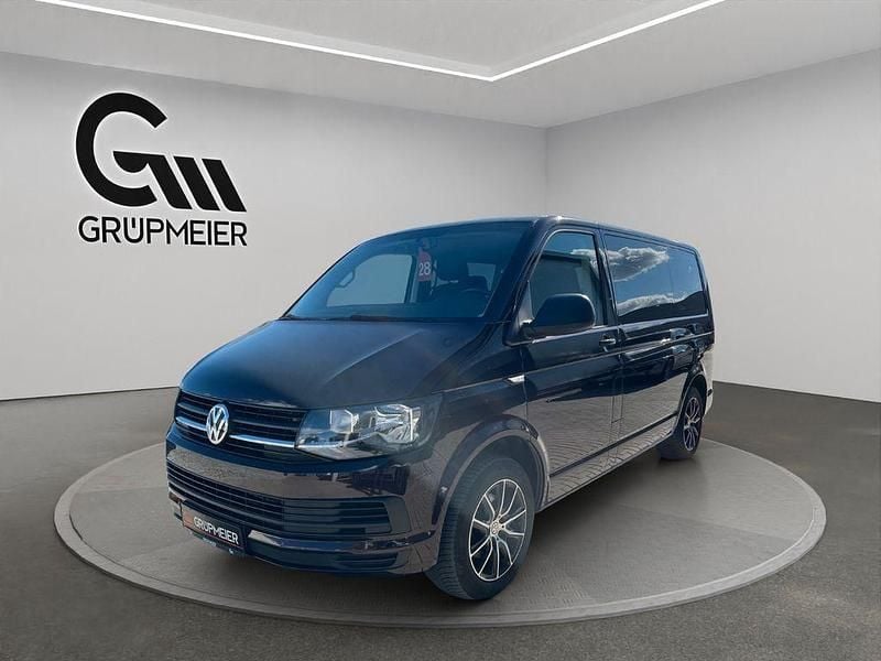 Gebraucht VW Multivan Trendline 150 PS (110 kW) 2016 Violett Van