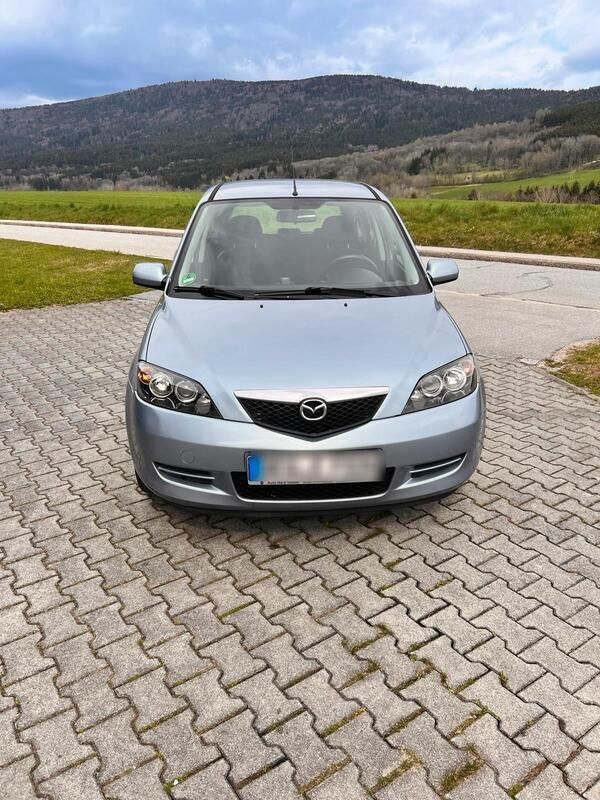 Blau Gebraucht 2007 Mazda 2 Active Kleinwagen | 1.400 € (Superpreis) - Bild 1/4