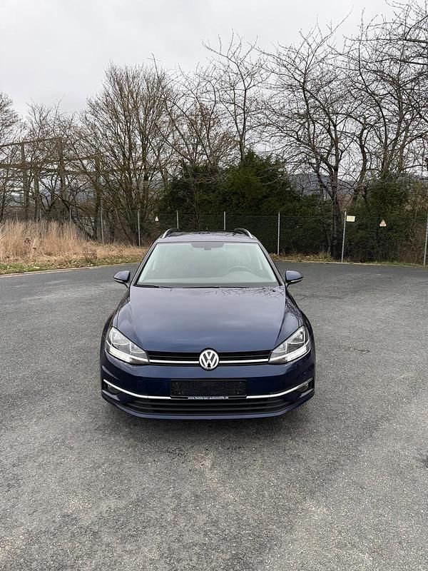 Gebraucht VW Golf VII Join 116 PS (85 kW) 2018 Blau Kombi
