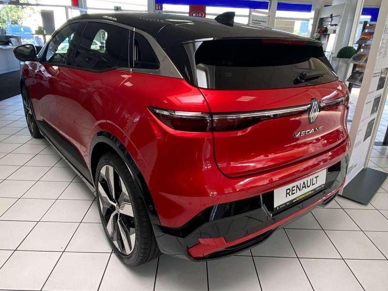 Gebraucht Renault Megane E-Tech Techno 160 kW (218 PS) 2022 Rot + schwarz Limousine