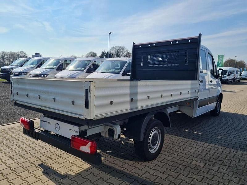 Gebraucht Mercedes Sprinter 170 PS (125 kW) 2021 Arktikweiss Van