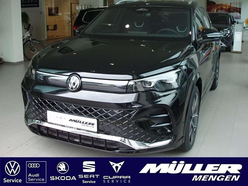 Schwarz Neu 2025 VW Tiguan R-line SUV | 57.990 € - Bild 1/4