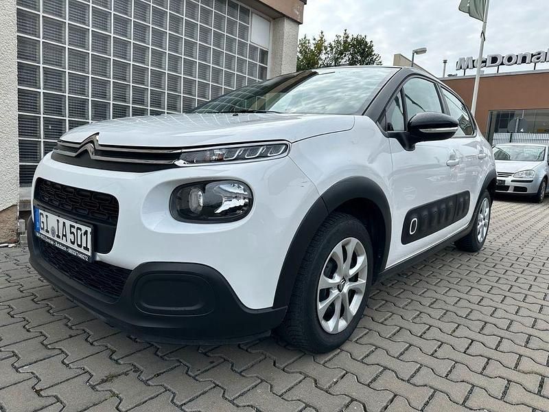 Weiß Gebraucht 2020 Citroën C3 Feel Kleinwagen | 9.990 € (Guter Preis) - Bild 1/4