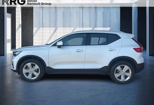 Gebraucht Volvo XC40 Core 130 PS (95 kW) 2024 Crystal white / metallic SUV