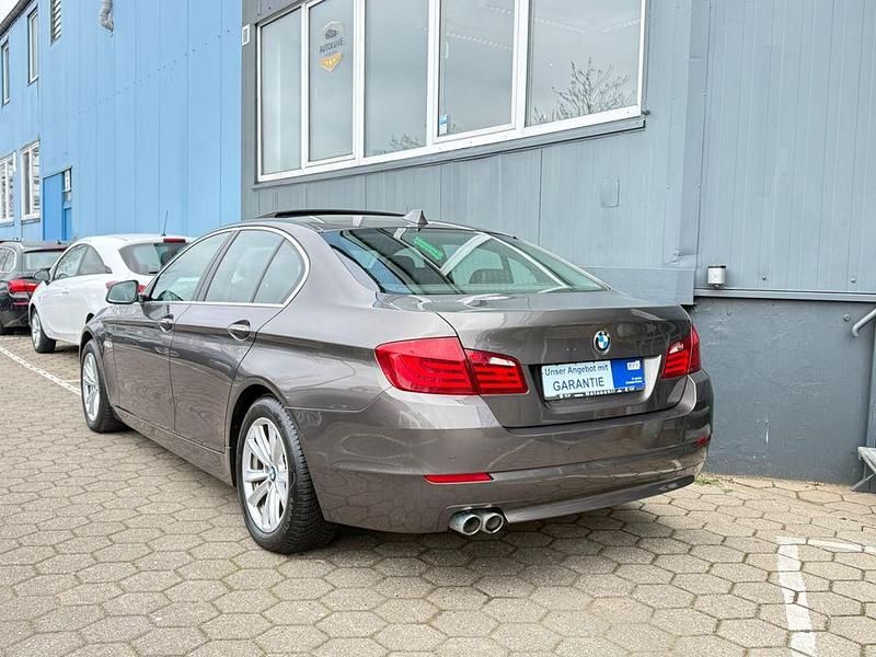 Gebraucht BMW 520 Efficient Dynamics 184 PS (135 kW) 2013 Grau Limousine