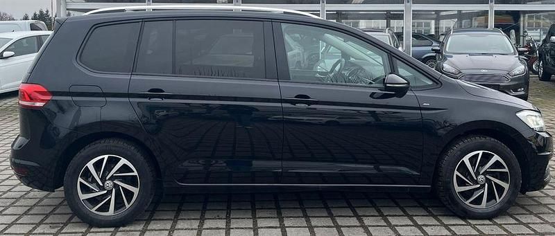Gebraucht VW Touran Join 150 PS (110 kW) 2019 Schwarz Van / Kleinbus
