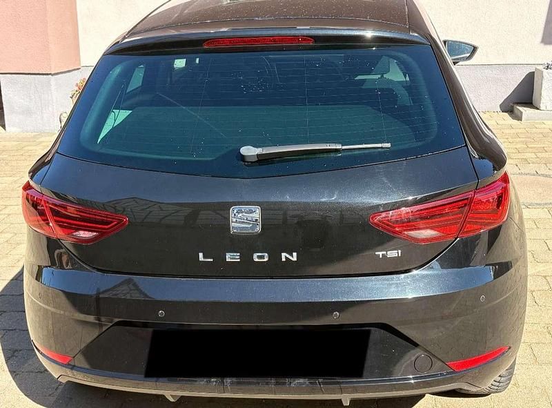 Second-hand Seat Leon 125 CP (91 kW) 2017 Negru Berlinǎ