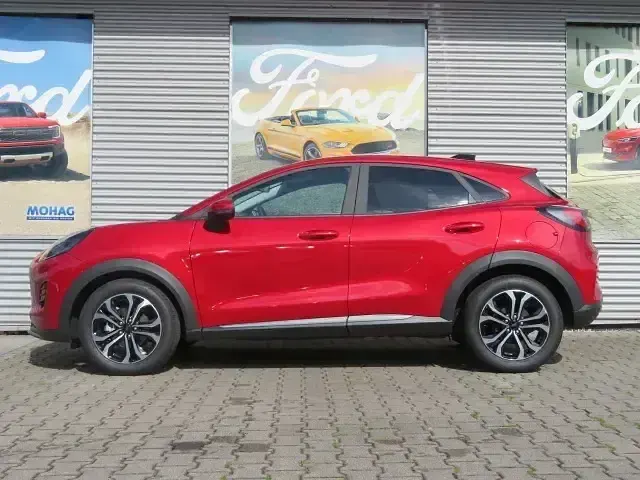 Gebraucht Ford Puma Titanium 125 PS (91 kW) 2024 Fantastic rot metallic Kleinwagen