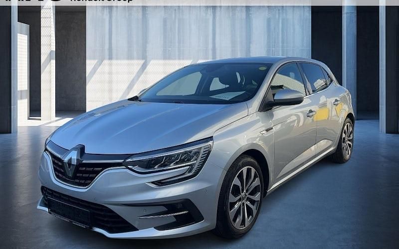 Gebraucht Renault Mégane IV Techno 140 PS (102 kW) 2022 Highlandgrau Limousine