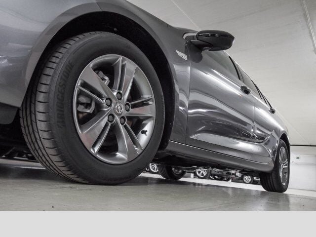 Gebraucht Opel Insignia Elegance 174 PS (127 kW) 2020 Grau Kombi