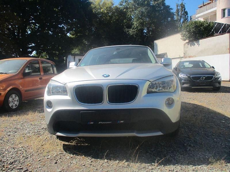 Gebraucht BMW X1 143 PS (105 kW) 2012 Grau SUV