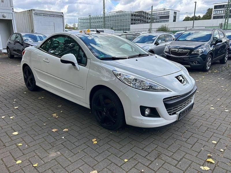 Gebraucht 2012 Peugeot 207 CC Platinum Cabrio | 2.900 € (Guter Preis) - Bild 1/4