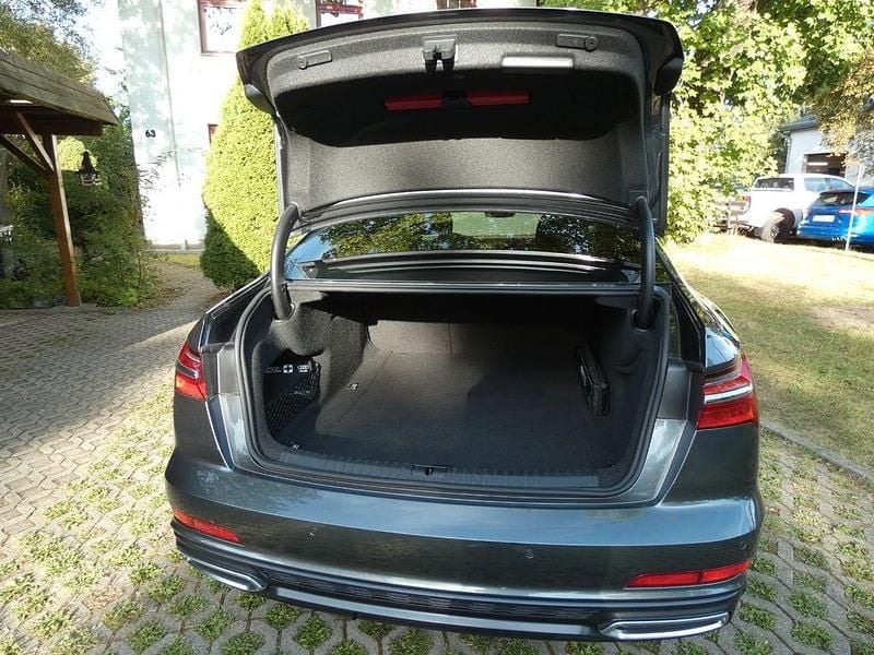 Gebraucht Audi A6 S-Line 231 PS (169 kW) 2020 Grau Limousine