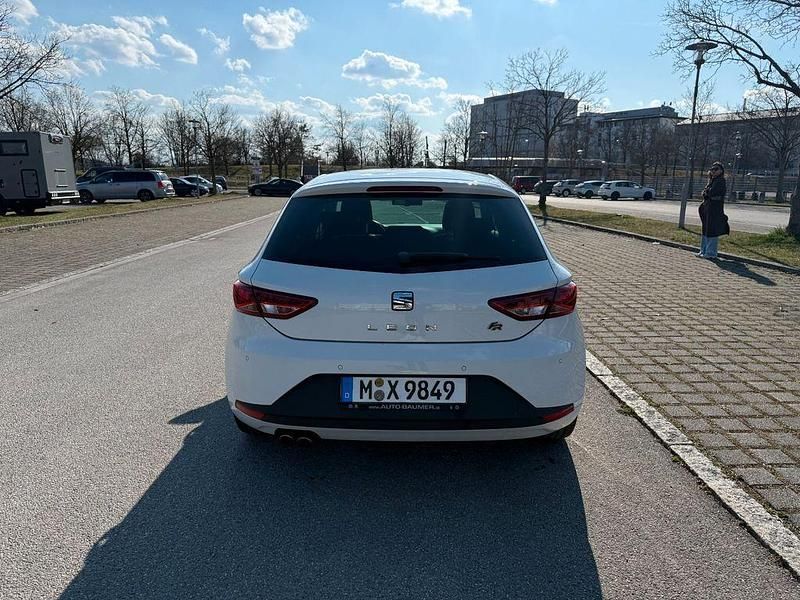 Gebraucht Seat Leon ST FR 184 PS (135 kW) 2014 Weiß Kombi