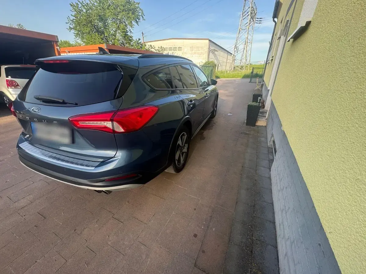Gebraucht Ford Focus Active 150 PS (110 kW) 2020 Blau Kombi