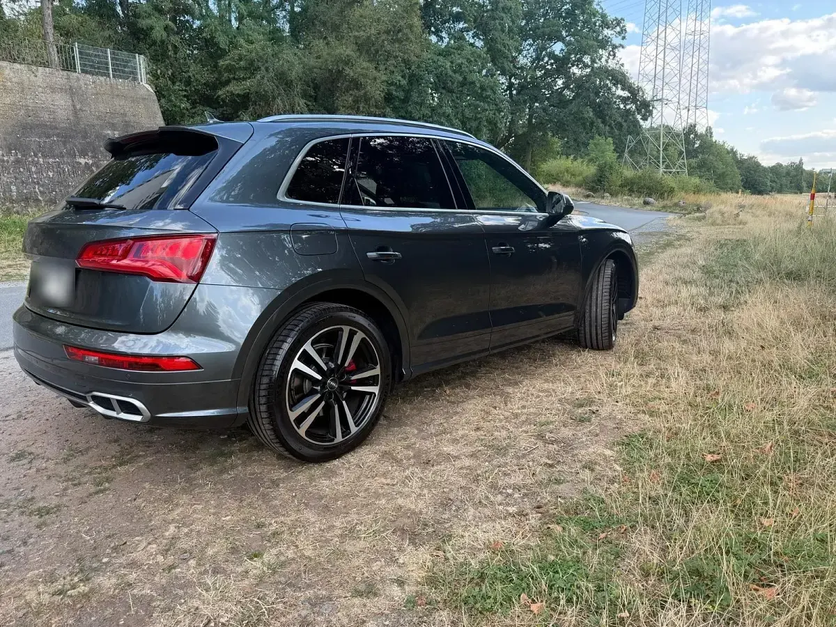 Gebraucht Audi SQ5 347 PS (255 kW) 2019 Silber SUV