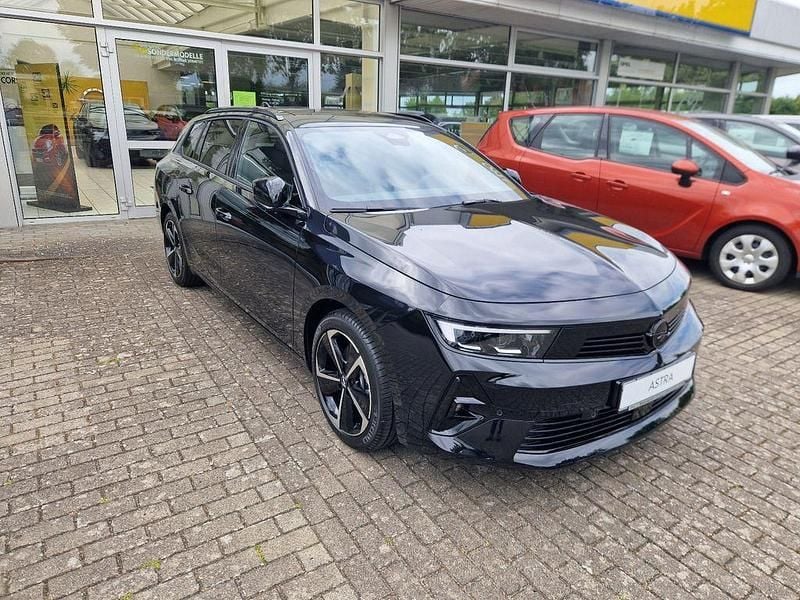 Gebraucht Opel Astra 131 PS (96 kW) 2025 Schwarz Kombi