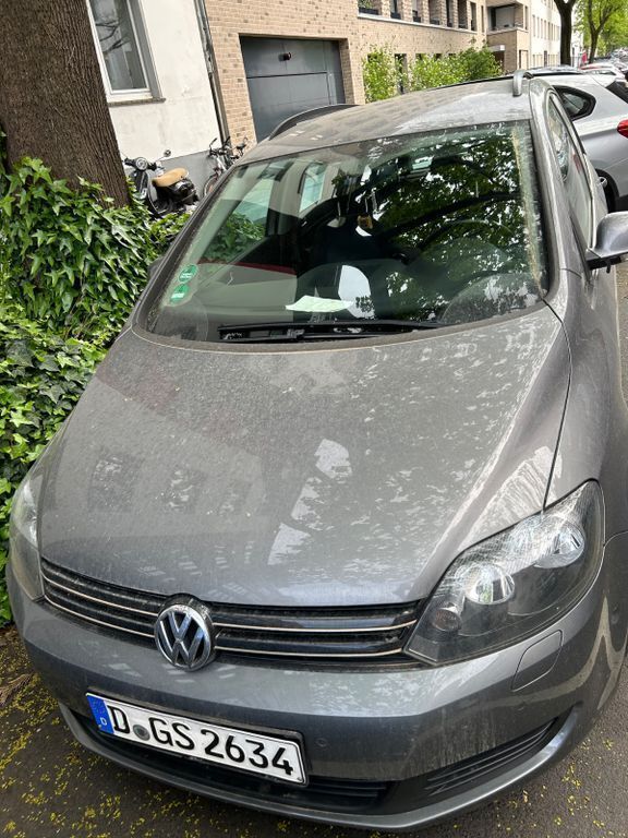 Grau Gebraucht 2009 VW Golf Plus Cross Comfortline Van / Kleinbus | 5.150 € (Fairer Preis) - Bild 1/4