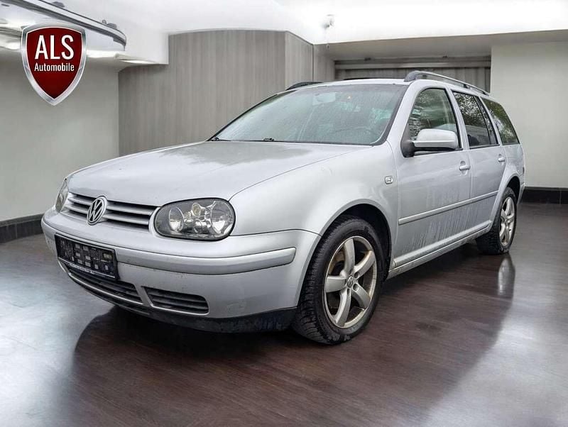 Reflexsilber metallic Gebraucht 2006 VW Golf V Style Kombi | 1.699 € (Guter Preis) - Bild 1/4