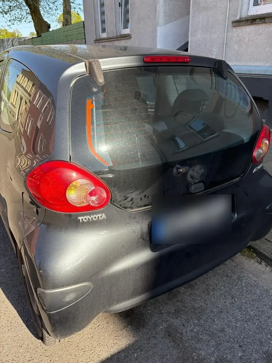 Gebraucht Toyota Aygo 67 PS (49 kW) 2006 Grau Kleinwagen