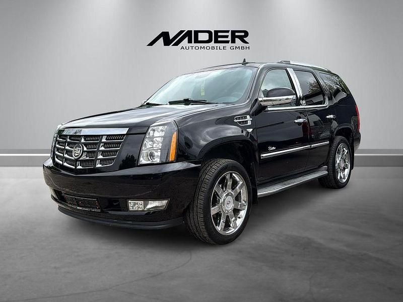 Schwarz Gebraucht 2009 Cadillac Escalade SUV | 13.990 € - Bild 1/4