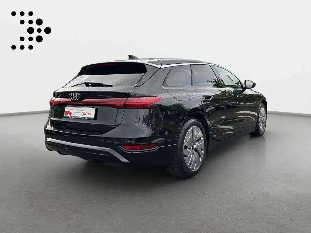 Gebraucht Audi A6 e-tron 210 kW (286 PS) 2025 Mythosschwarz metallic Kombi