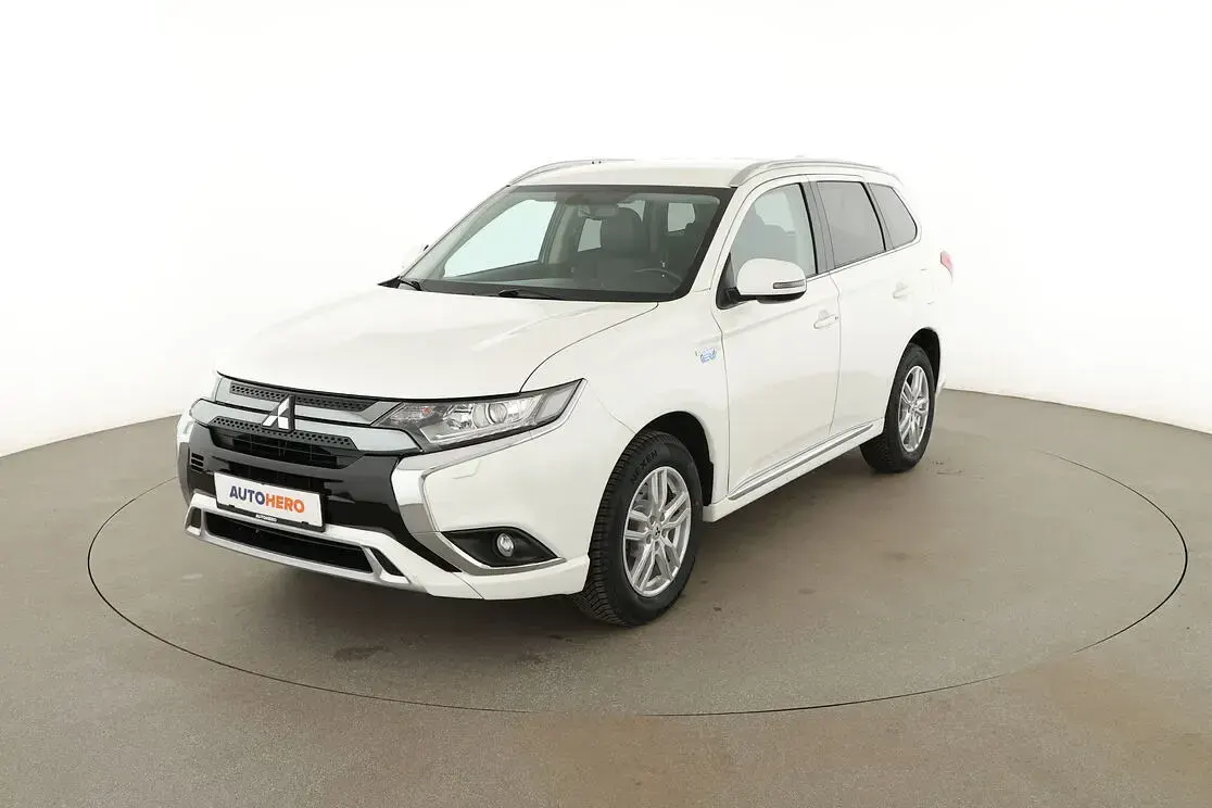 Gebraucht Mitsubishi Outlander P-HEV Spirit 82 PS (60 kW) 2020 SUV