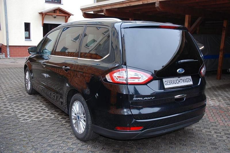 Gebraucht Ford Galaxy Titanium 150 PS (110 kW) 2016 Schwarz Van / Kleinbus