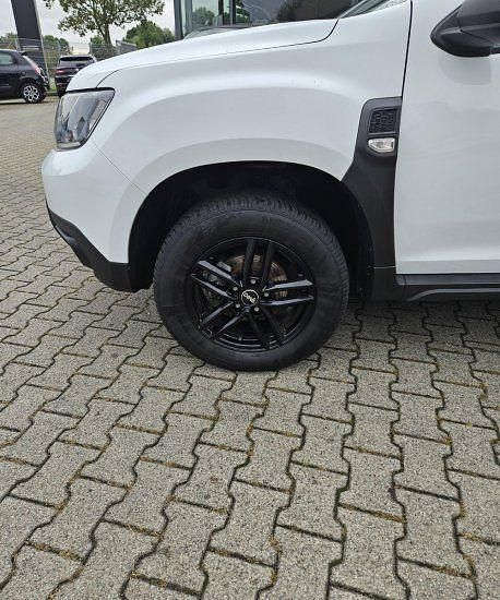 Gebraucht Dacia Duster Comfort 114 PS (83 kW) 2018 Gletscherweiss SUV