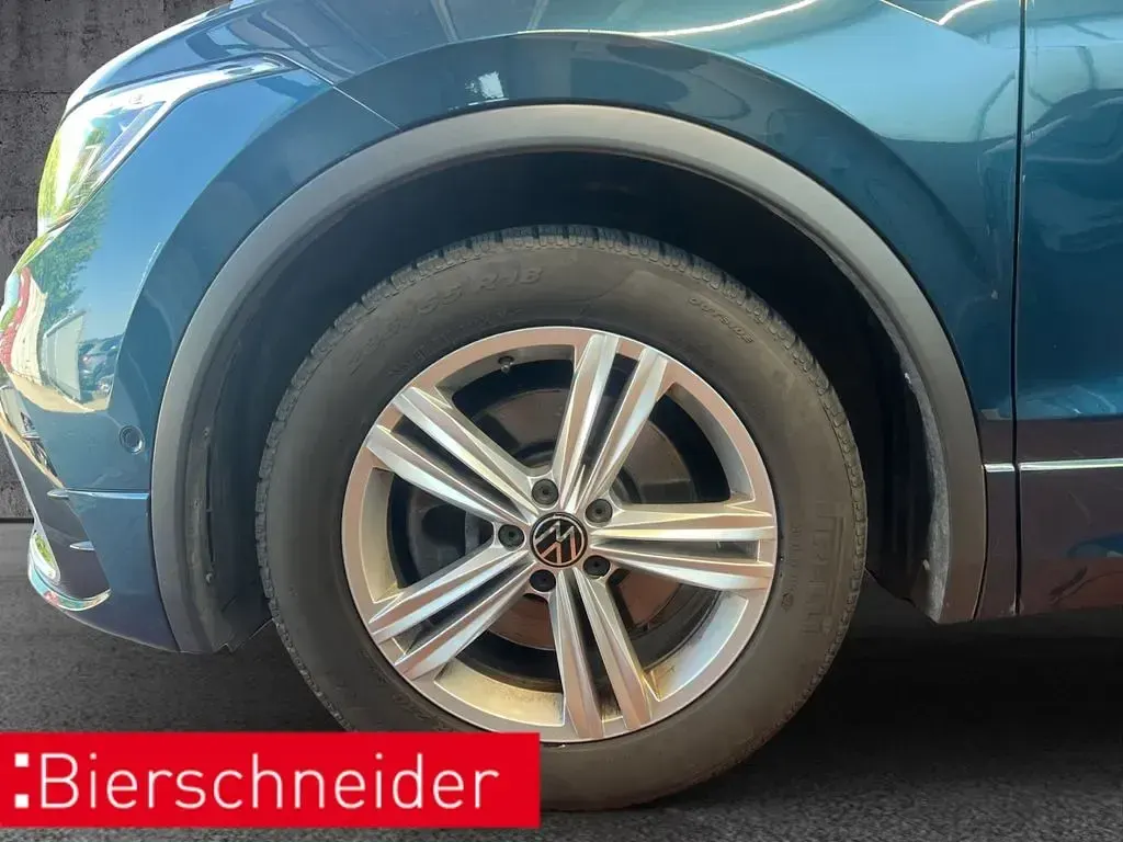 Gebraucht VW Tiguan R-line 190 PS (139 kW) 2023 Blau SUV