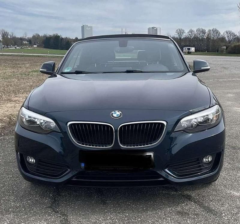 Gebraucht BMW 218 Advantage 136 PS (100 kW) 2017 Blau Cabrio