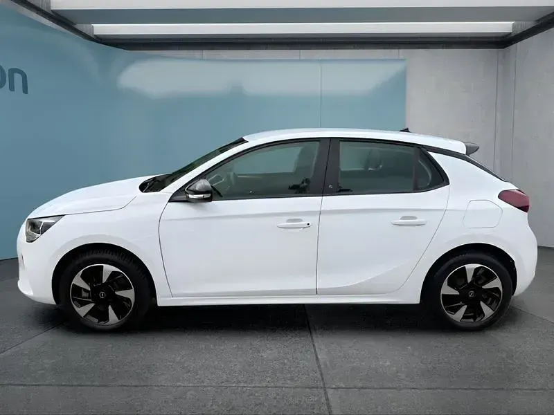 Gebraucht Opel Corsa-e Edition 100 kW (136 PS) 2022 Weiß Kleinwagen