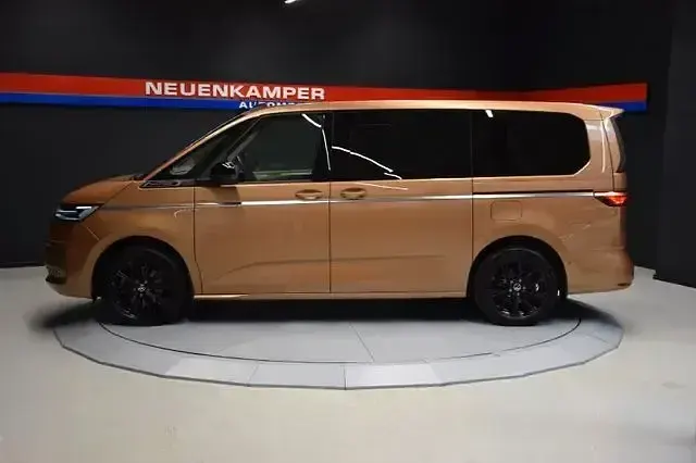 Gebraucht VW Multivan Style 150 PS (110 kW) 2025 Andere Van / Kleinbus