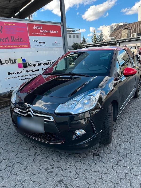 Gebraucht Citroën DS3 156 PS (114 kW) 2014 Schwarz Kleinwagen