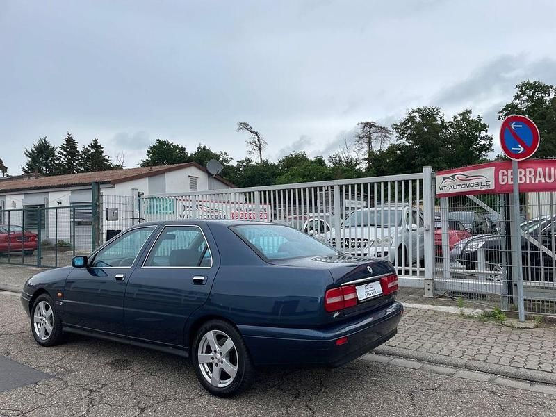 Blau Gebraucht 1998 Lancia Kappa Limousine | 2.999 € (Etwas zu teuer) - Bild 1/4