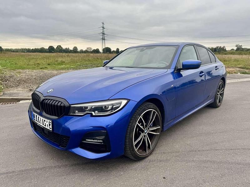 Gebraucht 2021 BMW 330e M Sport Limousine | 30.490 € (Superpreis) - Bild 1/4