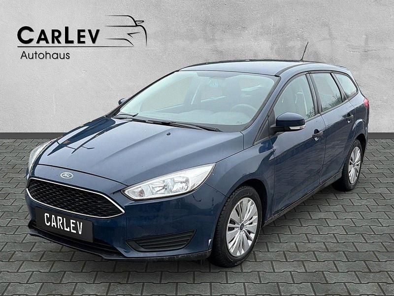 Gebraucht Ford Focus Ambiente 101 PS (74 kW) 2016 Blau Kombi