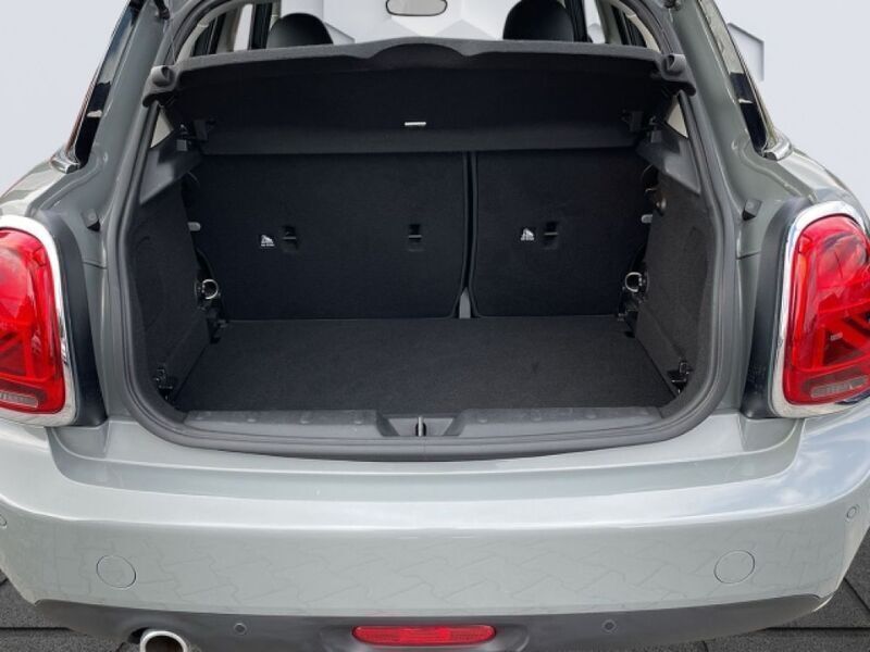 Gebraucht Mini Cooper D 116 PS (85 kW) 2018 Metallic) (grau Kleinwagen