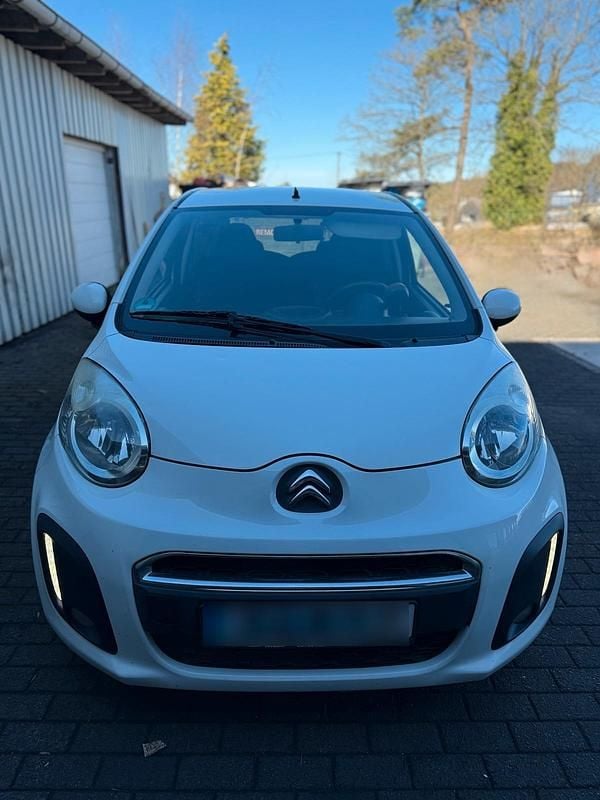 Gebraucht Citroën C1 68 PS (50 kW) 2013 Weiß Kleinwagen