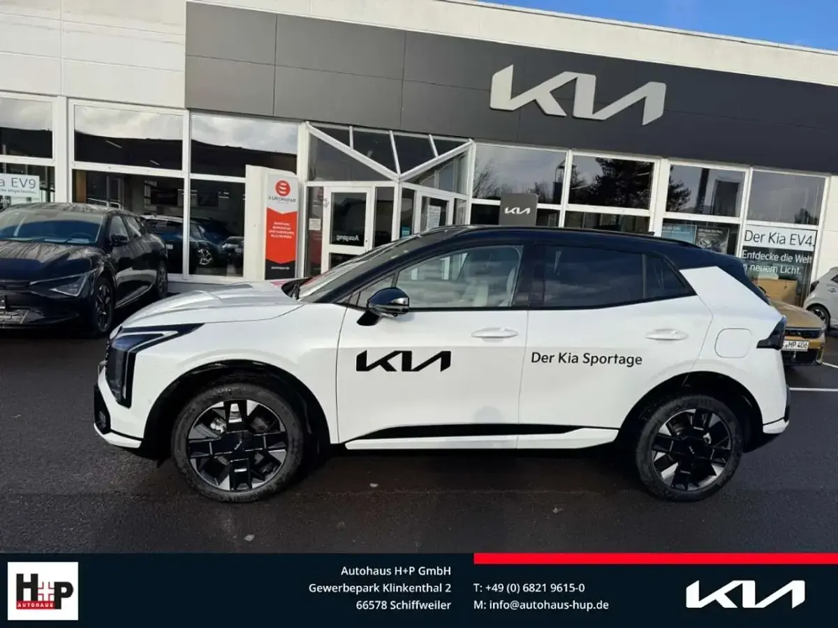 Neu Kia Sportage GT-Line 150 PS (110 kW) 2026 (ha2) deluxeweiss met./schwarz SUV
